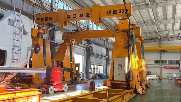 200t轨道式龙门吊