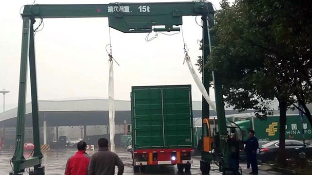 集装箱起重机多少钱-按需定制厂家直销[宝威起重]
