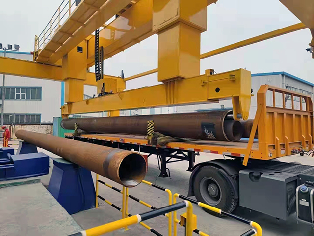 32吨智能钢管堆放起重机--宝威制造